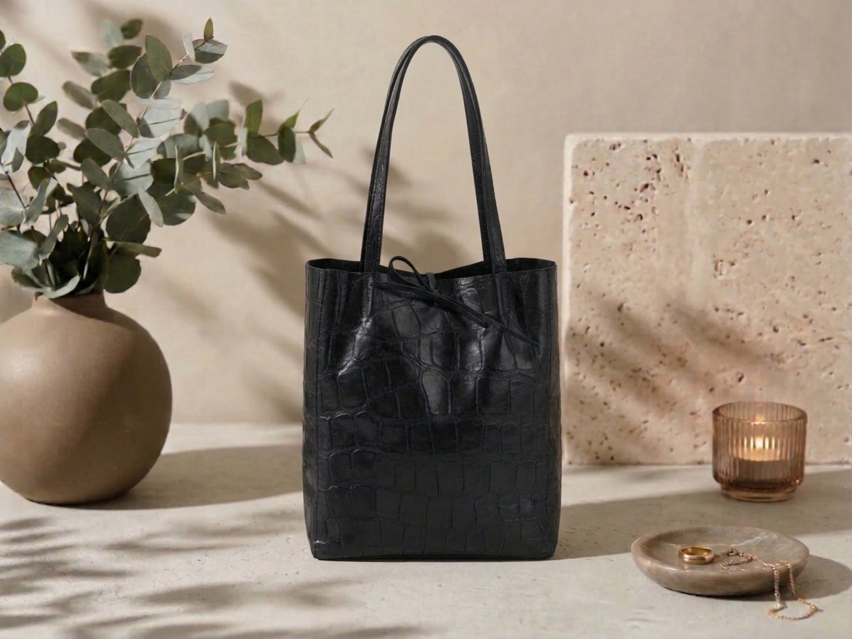 Zwarte leren shopper Croco van Teatro met krokodil print, Soul Goods